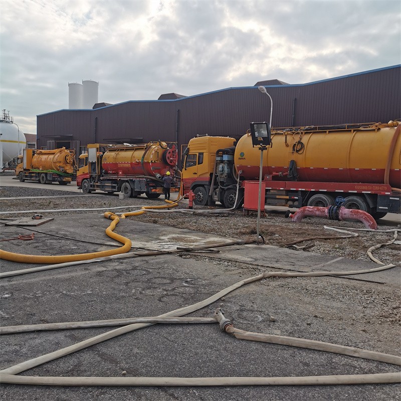 松滋污水池清理